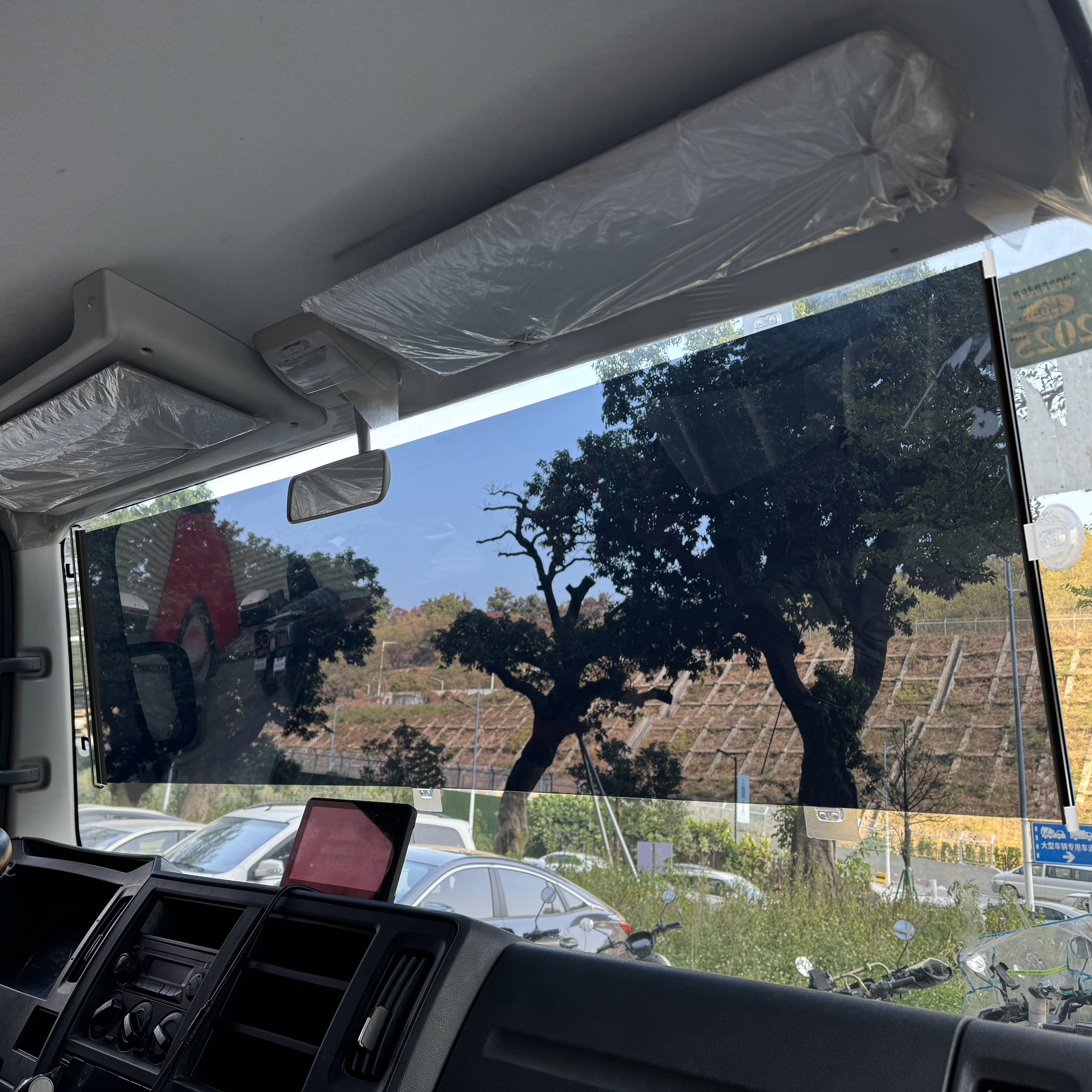 cool-shade car window film_ Auto Window Roller Shade_ Retractable Car ...